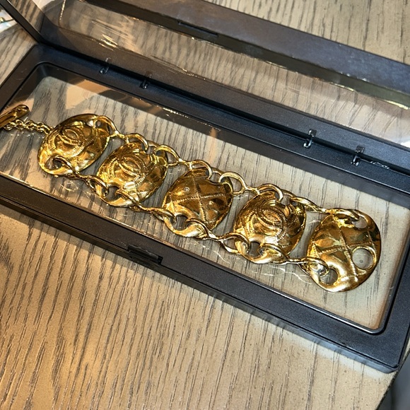 Chanel Gold Chain Link Bracelet - Picture 1 of 9